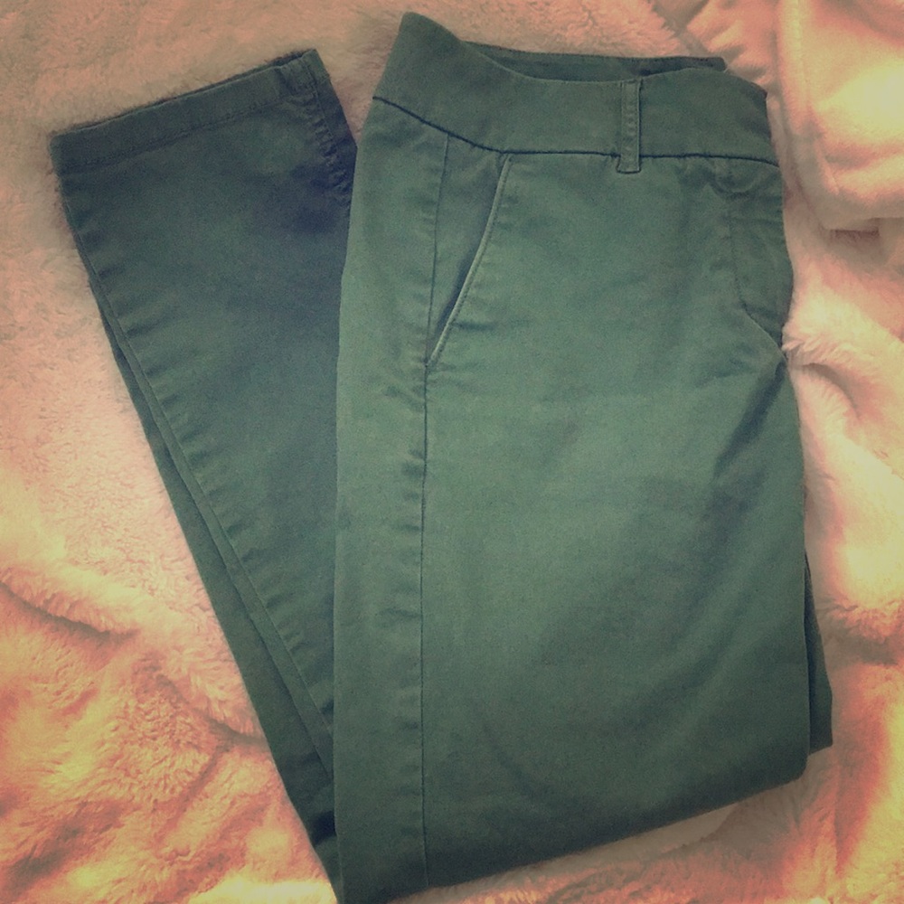 Petite, ankle pants!